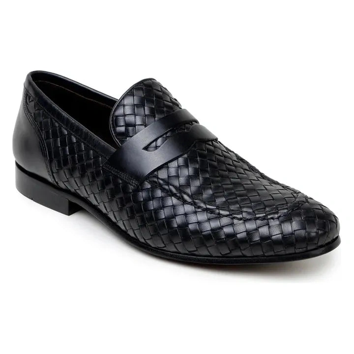 Luca Belvedere: Bróga Leathair na hIodáile Dubh Penny Loafer, Stíl agus Sármhaitheas in Aon Chéim amháin.